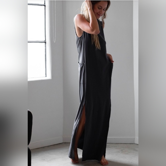 NWOT Lunya Cool Paneled Sleeveless Maxi Dress in Gray Size XS - Picture 2 of 11